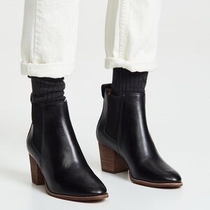 Madewell Chelsea leather boots